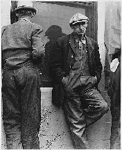 Rusting Worker During the Great Depression, circa 1935.
